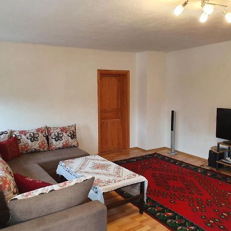 Em Apartment Sarajevo Exteriör bild