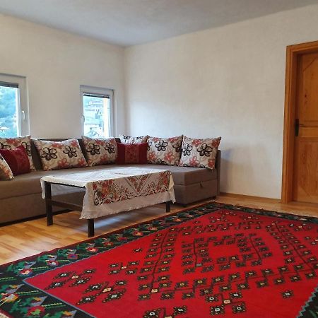 Em Apartment Sarajevo Exteriör bild