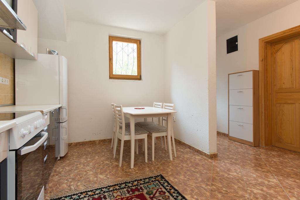 Em Apartment Sarajevo Exteriör bild