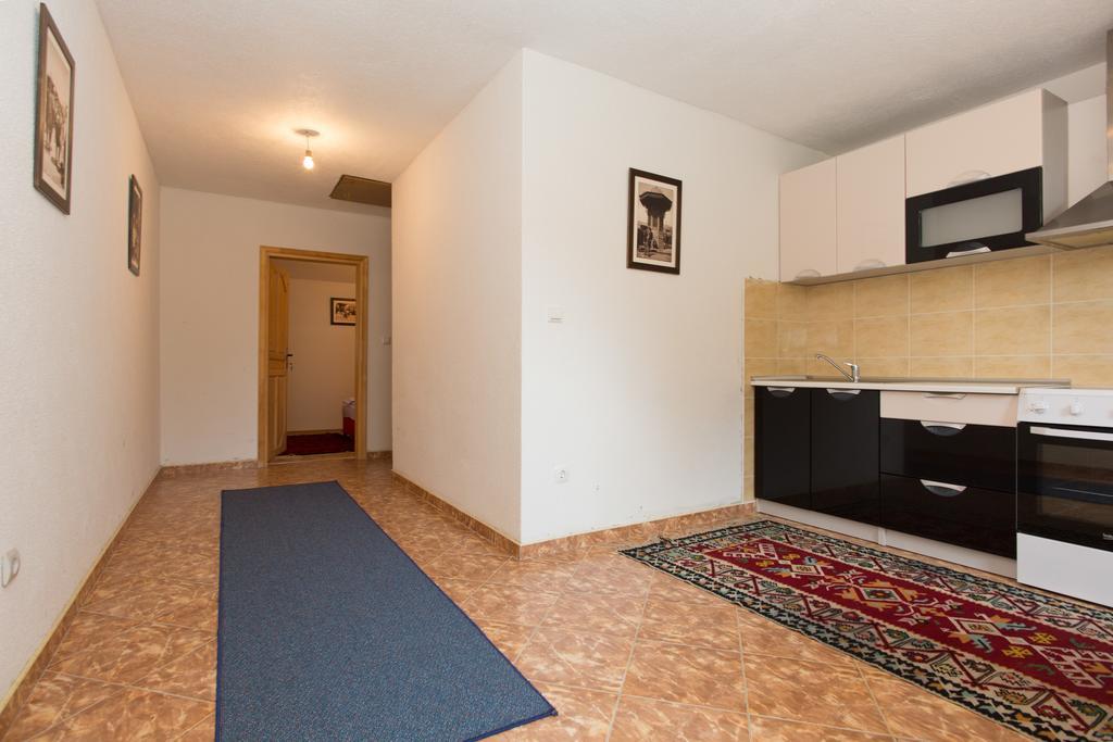 Em Apartment Sarajevo Exteriör bild