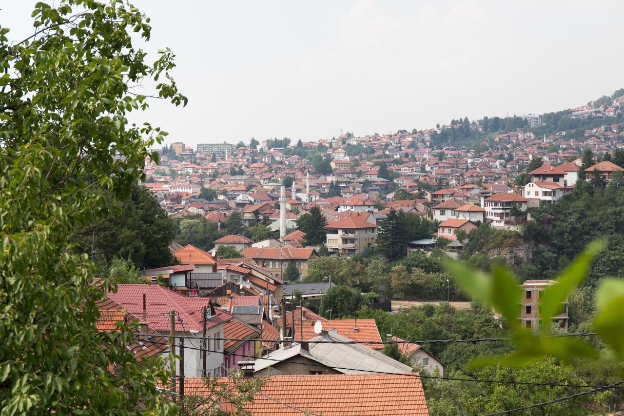 Em Apartment Sarajevo Exteriör bild